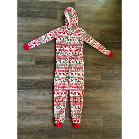 Christmas Onesie Pajama with Hood Red White Stripes Mistletoe Hearts - Picture 1 of 10